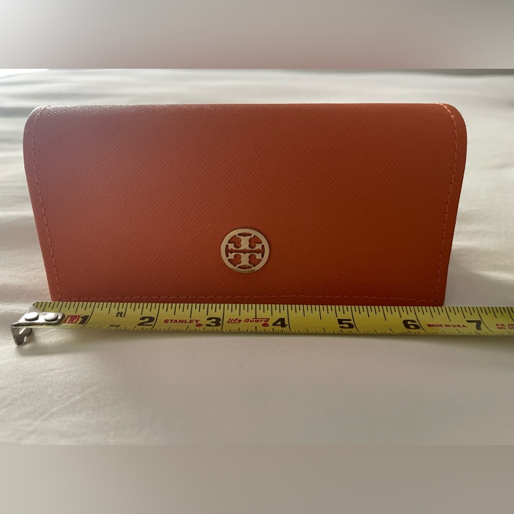 Tory Burch Sunglass Holder